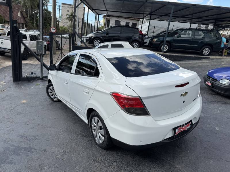 CHEVROLET - PRISMA - 2014/2014 - Branca - R$ 39.900,00