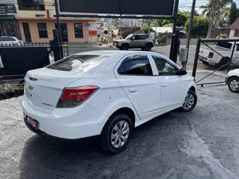 CHEVROLET - PRISMA - 2014/2014 - Branca - R$ 39.900,00